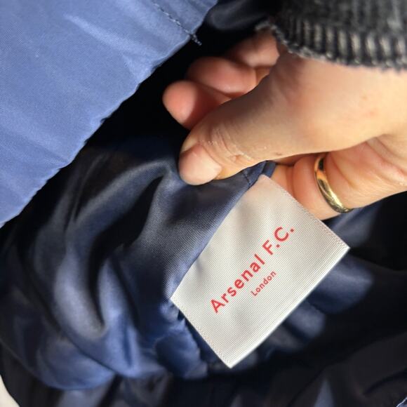 Arsenal Navy Chapman Padded Jacket - Picture 10 of 12